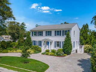 43 Converse Rd, Marion, MA 02738