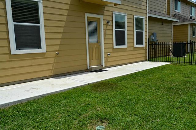 8506 Sunset Loch Drive, Spring, TX 77379