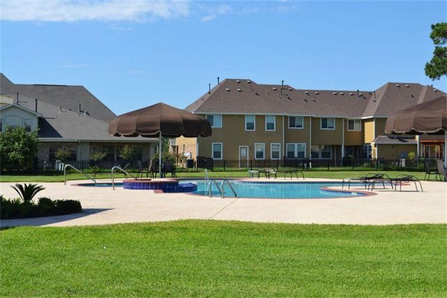 8506 Sunset Loch Drive, Spring, TX 77379