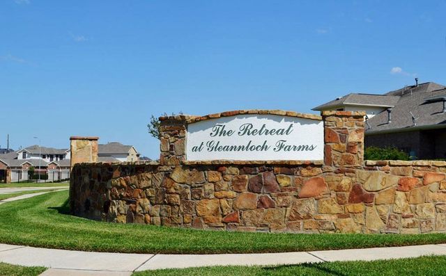 8506 Sunset Loch Drive, Spring, TX 77379