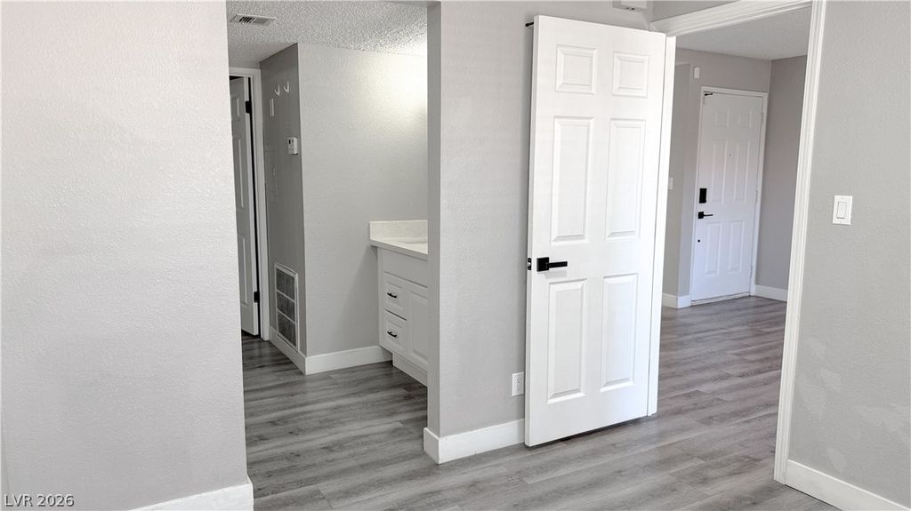 4321 Gannet Circle 199, Las Vegas, NV 89103 — photo 5