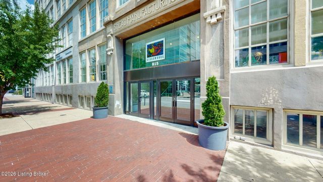 815 W Market St 711, Louisville, KY 40202