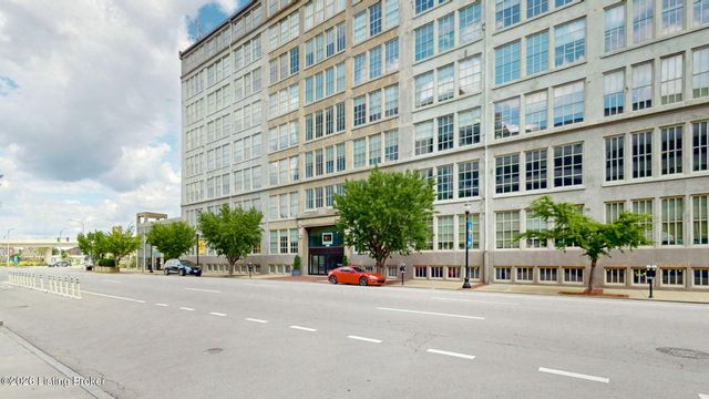 815 W Market St 711, Louisville, KY 40202