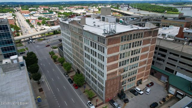 815 W Market St 711, Louisville, KY 40202
