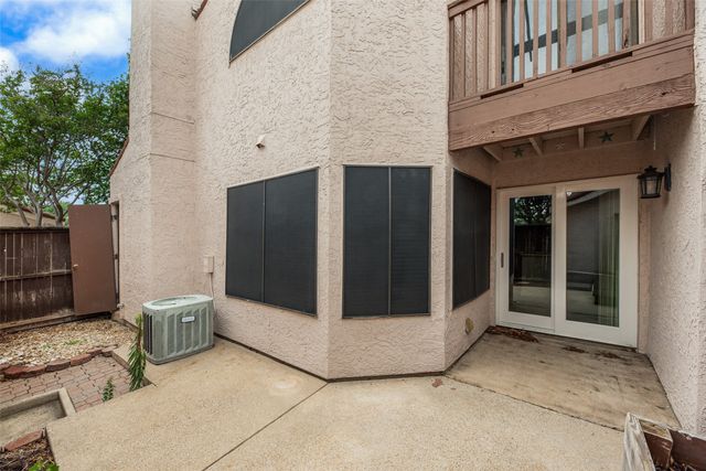 511 Ranch Trail 117, Irving, TX 75063