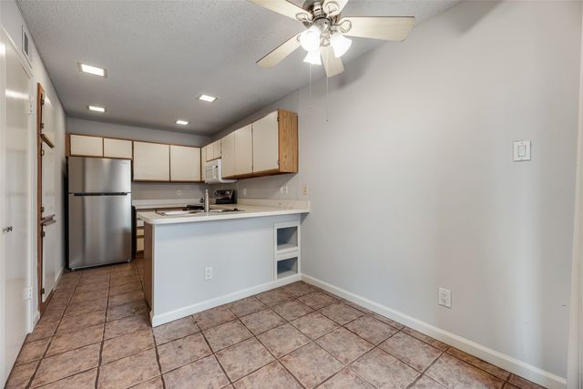 511 Ranch Trail 117, Irving, TX 75063