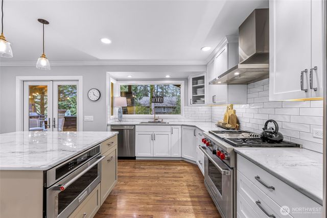 2734 224th Avenue NE, Sammamish, WA 98074