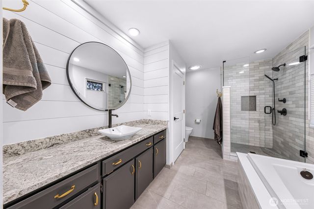 2734 224th Avenue NE, Sammamish, WA 98074