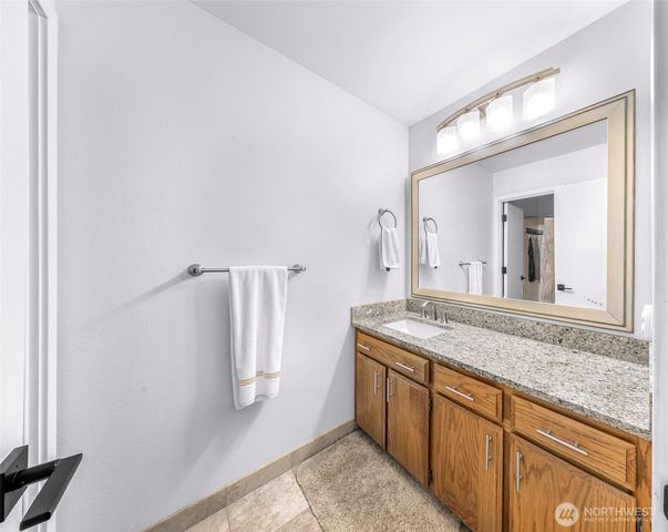 2734 224th Avenue NE, Sammamish, WA 98074