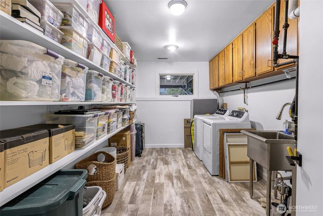 2734 224th Avenue NE, Sammamish, WA 98074