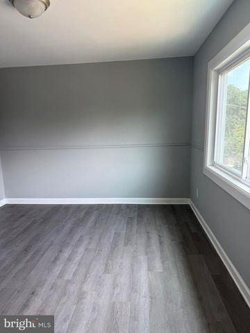 5826 JAMESTOWN RD, Hyattsville, MD 20782