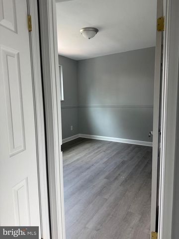 5826 JAMESTOWN RD, Hyattsville, MD 20782