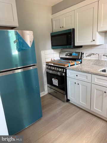 5826 JAMESTOWN RD, Hyattsville, MD 20782