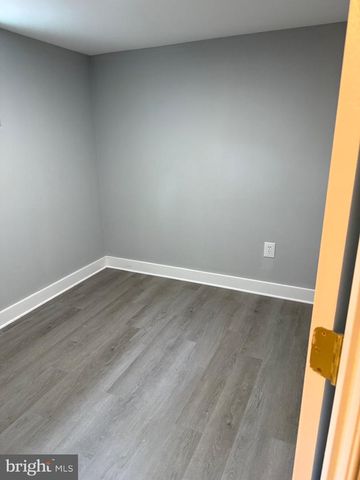 5826 JAMESTOWN RD, Hyattsville, MD 20782