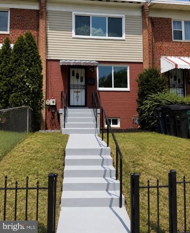5826 JAMESTOWN RD, Hyattsville, MD 20782
