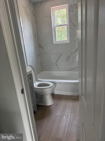 5826 JAMESTOWN RD, Hyattsville, MD 20782