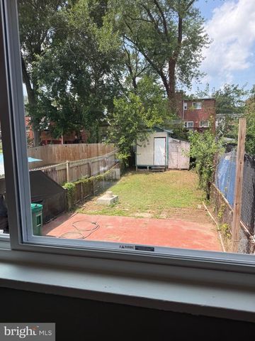 5826 JAMESTOWN RD, Hyattsville, MD 20782