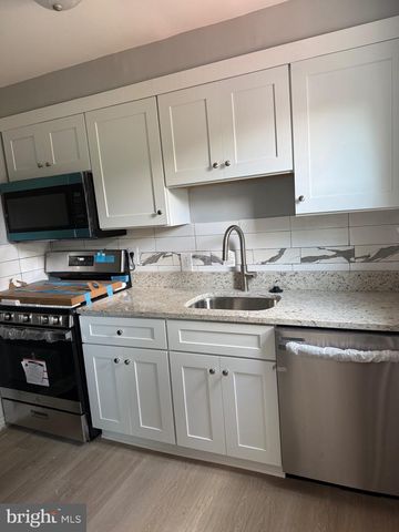 5826 JAMESTOWN RD, Hyattsville, MD 20782