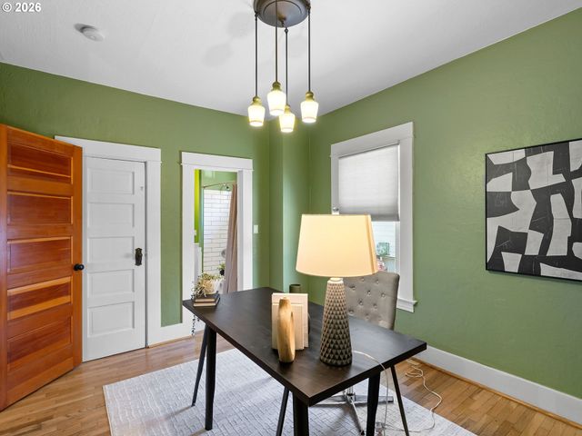 1818 Se 41ST Ave, Portland, OR 97214