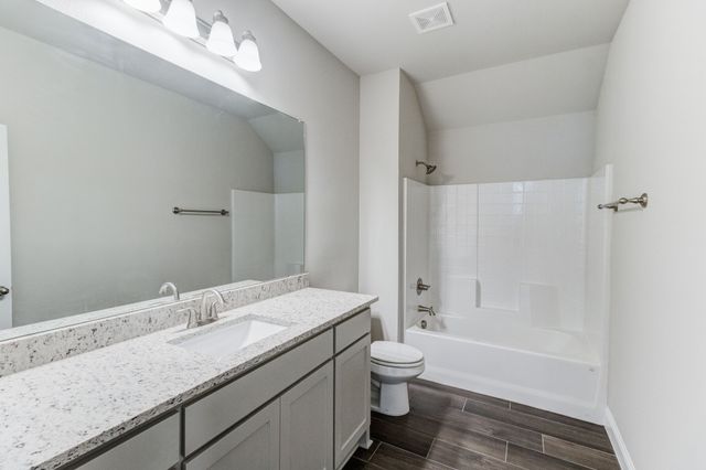 789 WA Denton Drive, Van Alstyne, TX 75495