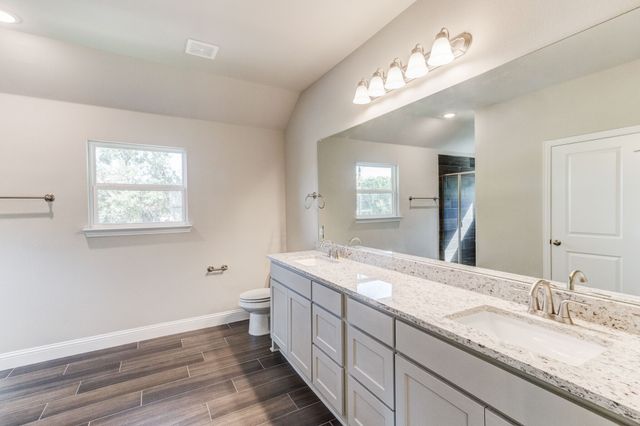 789 WA Denton Drive, Van Alstyne, TX 75495