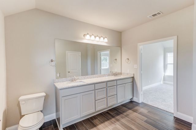 789 WA Denton Drive, Van Alstyne, TX 75495