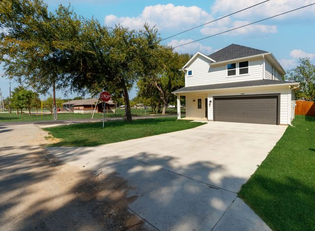 789 WA Denton Drive, Van Alstyne, TX 75495