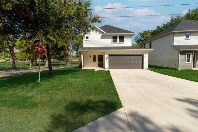 789 WA Denton Drive, Van Alstyne, TX 75495