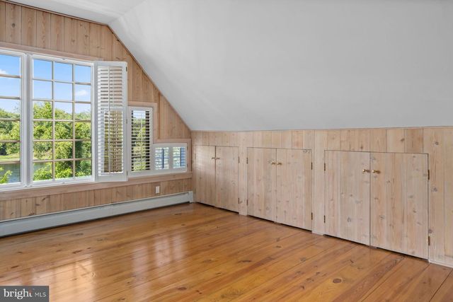 3610 B RIVER RD, Lumberville, PA 18933