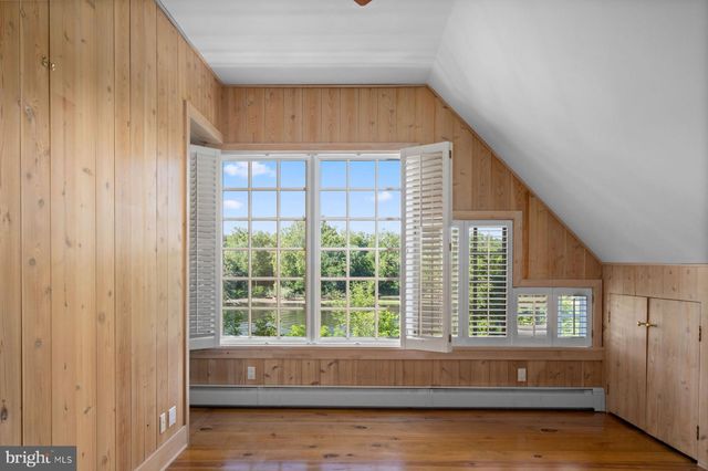 3610 B RIVER RD, Lumberville, PA 18933