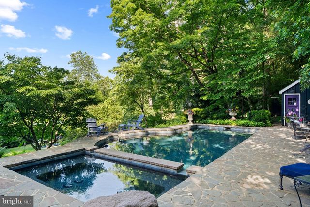3610 B RIVER RD, Lumberville, PA 18933