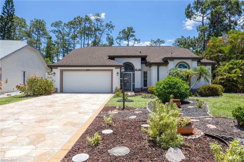 2232 Piccadilly CT, NAPLES, FL 34112 — photo 5