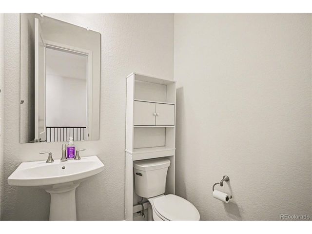 7118 Canyonpoint Rd, Castle Pines, CO 80108