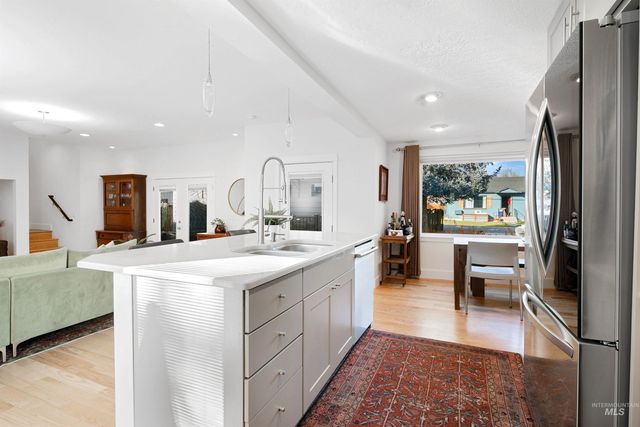 3401 W Plant Dr, Boise, ID 83703