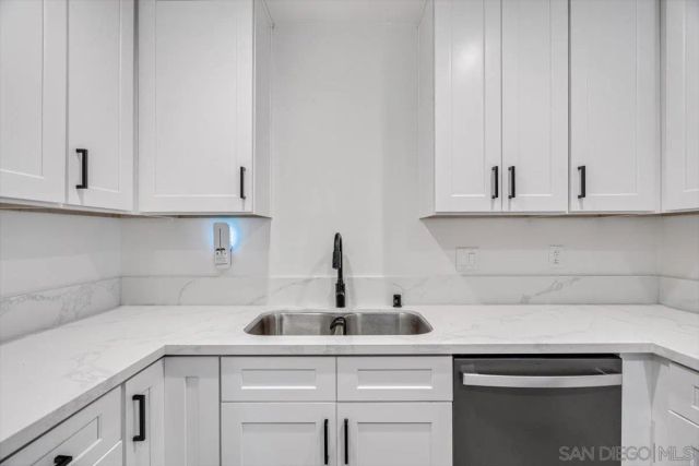 4046 Cherokee Ave, San Diego, CA 92104