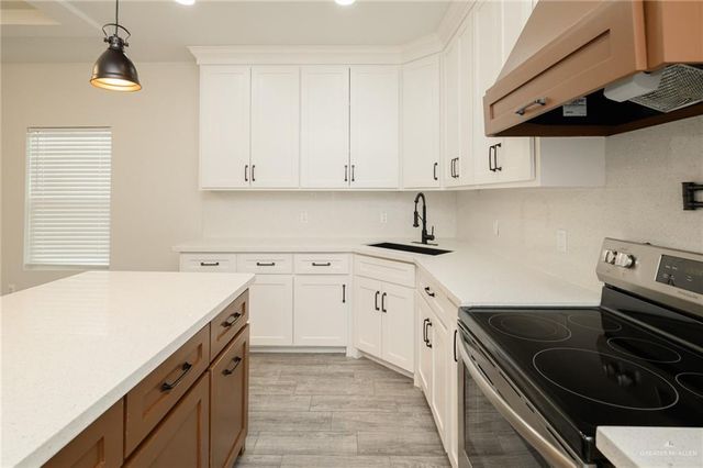 460 Marcelo Street, La Feria, TX 78559