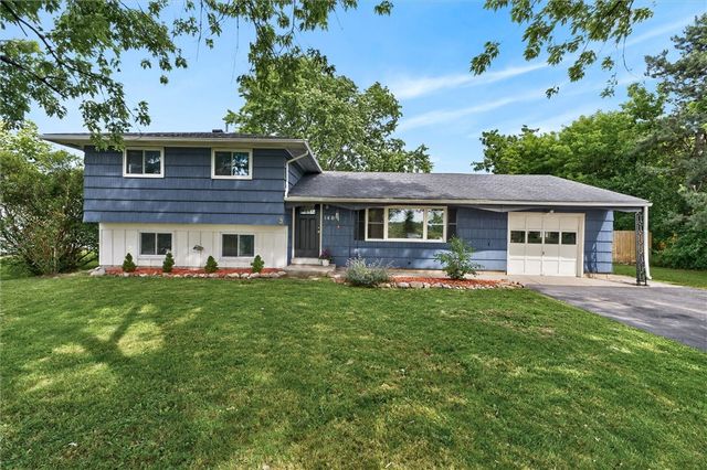 140 Summer Sky Drive, Henrietta, NY 14623