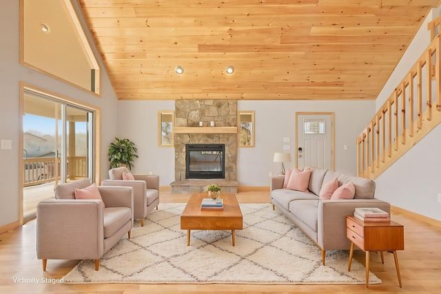 55 Heidis Run, Murphy, NC 28906