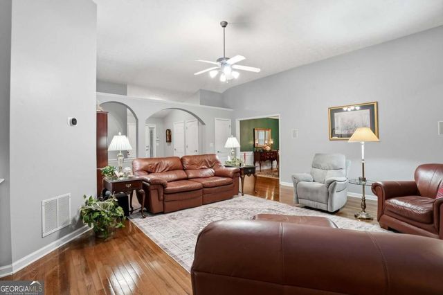1408 Prospect View Court, Lawrenceville, GA 30043