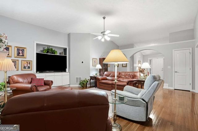 1408 Prospect View Court, Lawrenceville, GA 30043