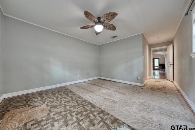 1505 Tanglewood Dr E, Hideaway, TX 75771