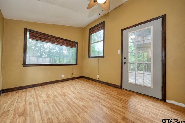 1505 Tanglewood Dr E, Hideaway, TX 75771