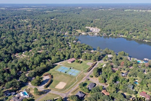1505 Tanglewood Dr E, Hideaway, TX 75771