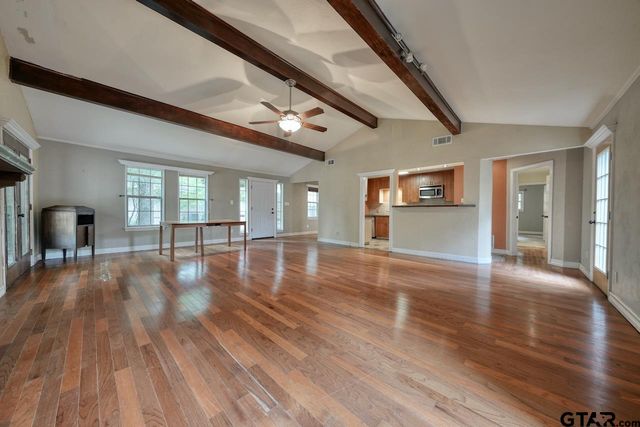 1505 Tanglewood Dr E, Hideaway, TX 75771