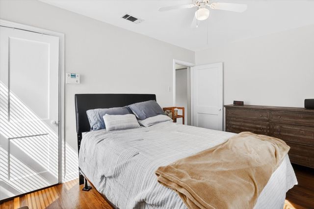 1439 Casa Vale Drive, Dallas, TX 75218