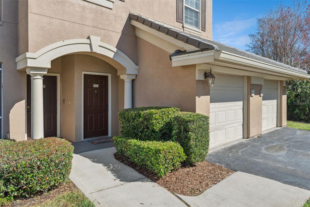 Image 3 of property listing at 2013 TIZEWELL CIRCLE 1410, Orlando, FL 32837
