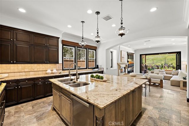3 Alessandria, Newport Coast, CA 92657