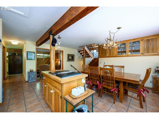 5361 JACKSONVILLE Hwy, Jacksonville, OR 97530