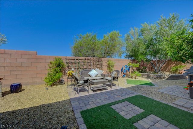 241 Desert Arroyo Court, Henderson, NV 89012