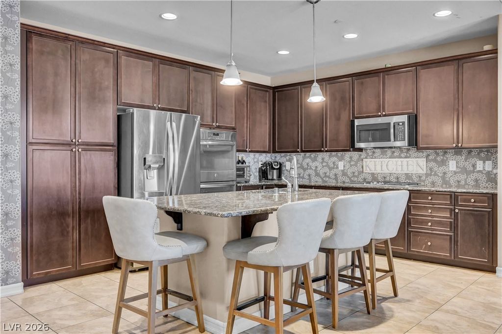 241 Desert Arroyo Court, Henderson, NV 89012 — photo 4
